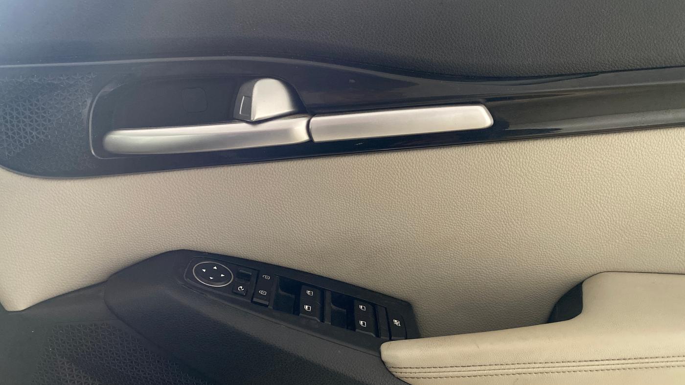 2020 KIA SELTOS HTX IVT 1.5 PETROL, Petrol, Automatic, 91,919 km, Driver Side Door Panels Control