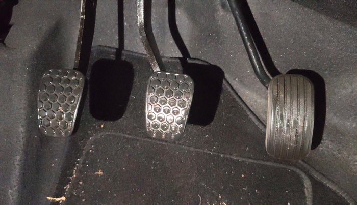 2019 Tata Tiago XZ PETROL, Petrol, Manual, 27,021 km, Pedals