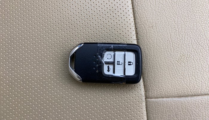 2020 Honda City 1.5L I-VTE V CVT, Petrol, Automatic, 37,404 km, Key Close Up