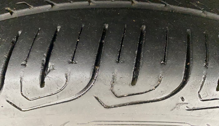 2020 Honda City 1.5L I-VTE V CVT, Petrol, Automatic, 37,404 km, Left Front Tyre Tread