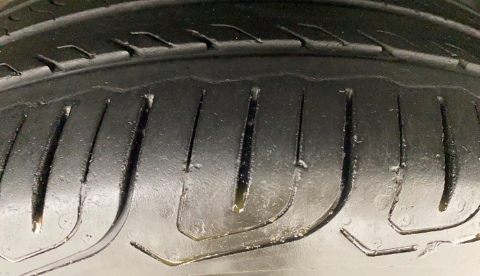 2020 Honda City 1.5L I-VTE V CVT, Petrol, Automatic, 37,404 km, Right Front Tyre Tread
