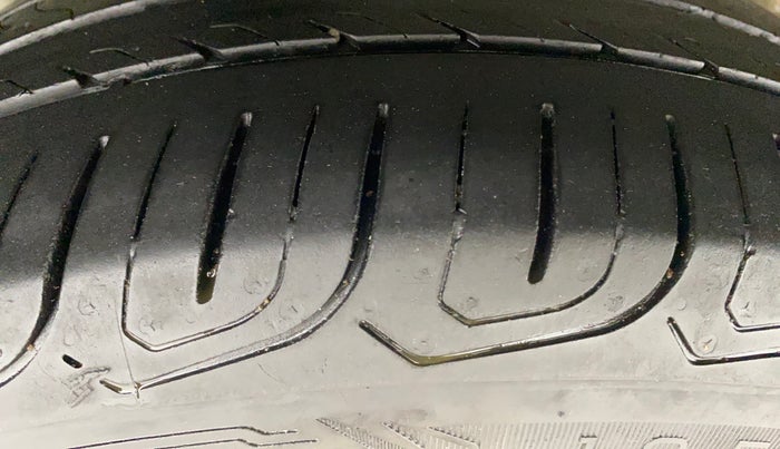 2020 Honda City 1.5L I-VTE V CVT, Petrol, Automatic, 37,404 km, Right Rear Tyre Tread