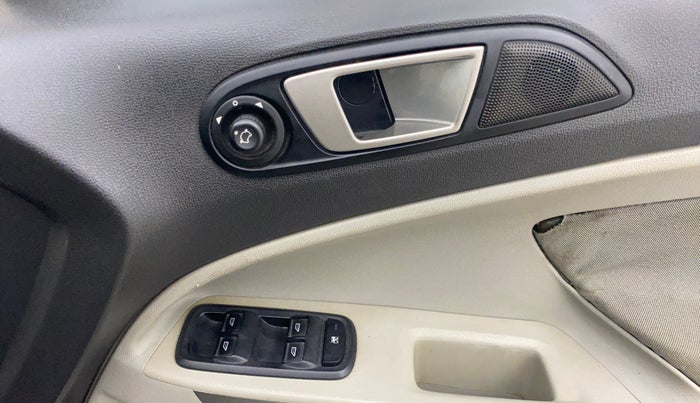 2016 Ford Ecosport TITANIUM 1.5L DIESEL, Diesel, Manual, 76,965 km, Driver Side Door Panels Control