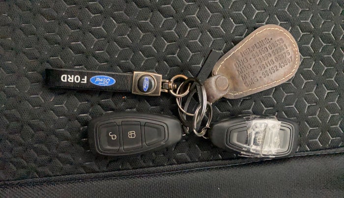 2016 Ford Ecosport TITANIUM 1.5L DIESEL, Diesel, Manual, 76,965 km, Key Close Up