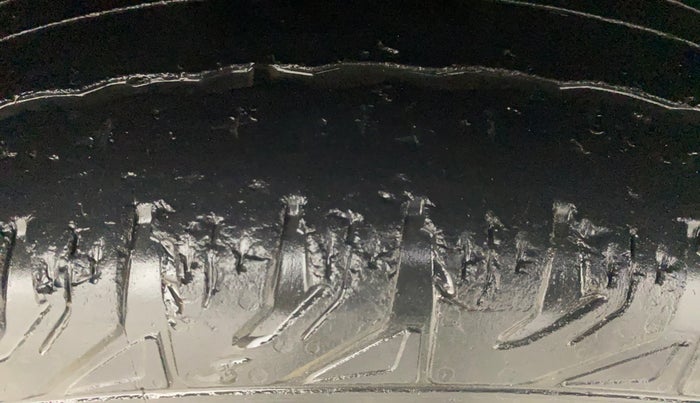 2019 Tata Harrier XZ 2.0L, Diesel, Manual, 45,208 km, Right Front Tyre Tread