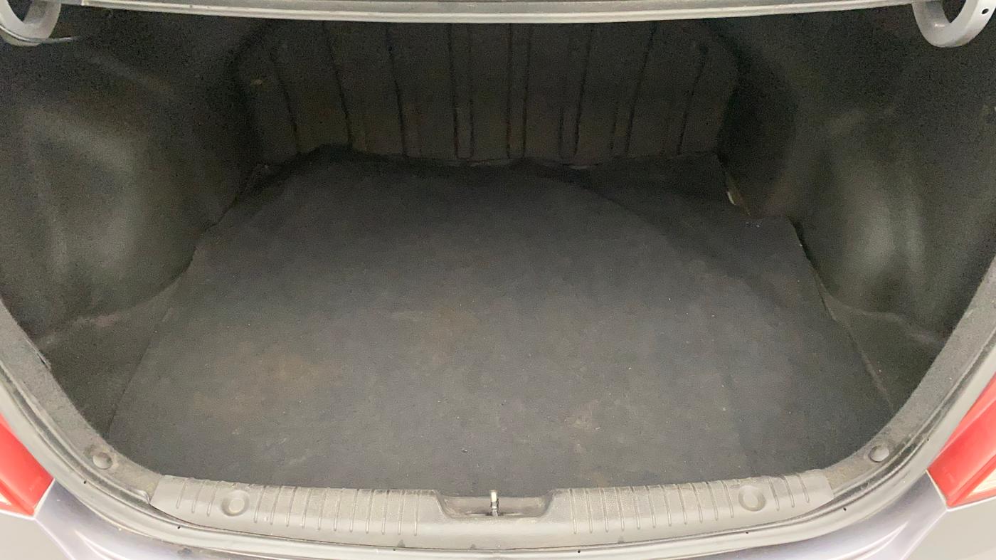 2015 Hyundai Verna 1.6 CRDI SX, Diesel, Manual, 58,676 km, Boot Inside