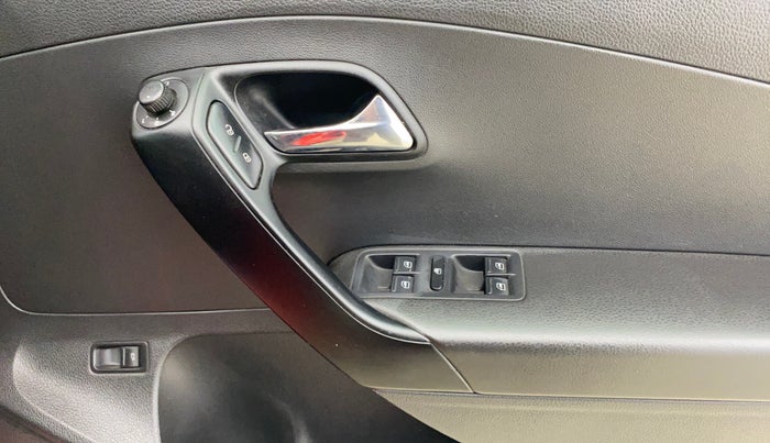 2020 Skoda Rapid STYLE AT TSI, Petrol, Automatic, 41,903 km, Driver Side Door Panels Control