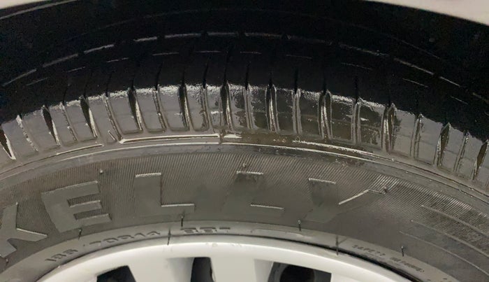 2016 Maruti Celerio ZXI, Petrol, Manual, 91,889 km, Right Front Tyre Tread