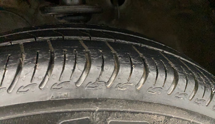 2022 Maruti S PRESSO VXI+, Petrol, Manual, 37,262 km, Left Front Tyre Tread