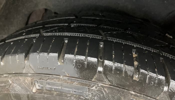 2022 Hyundai Creta EX 1.5 PETROL, CNG, Manual, 91,807 km, Left Rear Tyre Tread