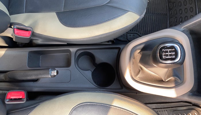 2018 Hyundai Grand i10 ASTA 1.2 KAPPA VTVT, Petrol, Manual, 20,998 km, Gear Lever