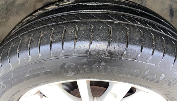 2018 Skoda Kodiaq STYLE 2.0 TDI 4X4 AT, Diesel, Automatic, 1,04,712 km, Right Front Tyre Tread