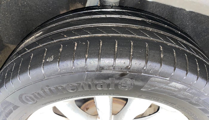 2018 Skoda Kodiaq STYLE 2.0 TDI 4X4 AT, Diesel, Automatic, 1,04,712 km, Right Rear Tyre Tread