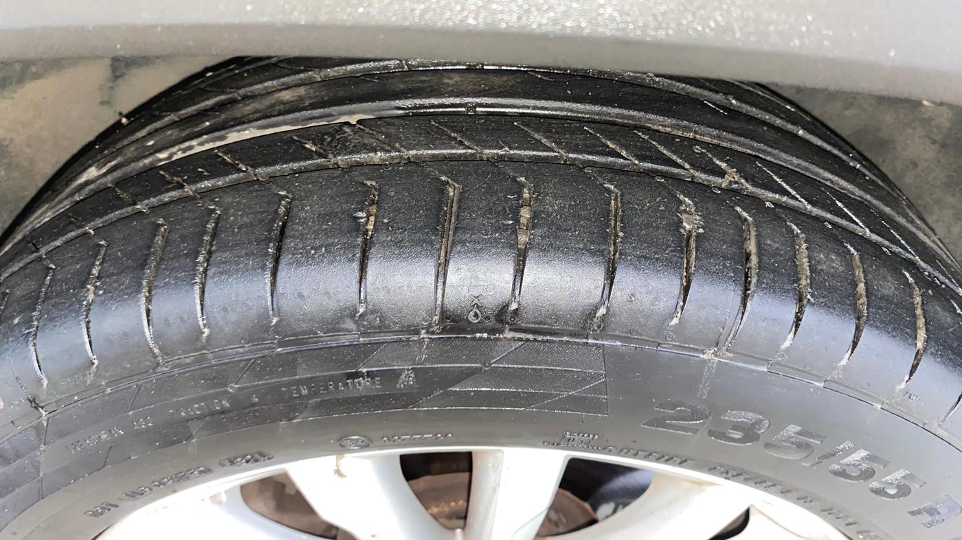 2018 Skoda Kodiaq STYLE 2.0 TDI 4X4 AT, Diesel, Automatic, 1,04,712 km, Left Front Tyre Tread