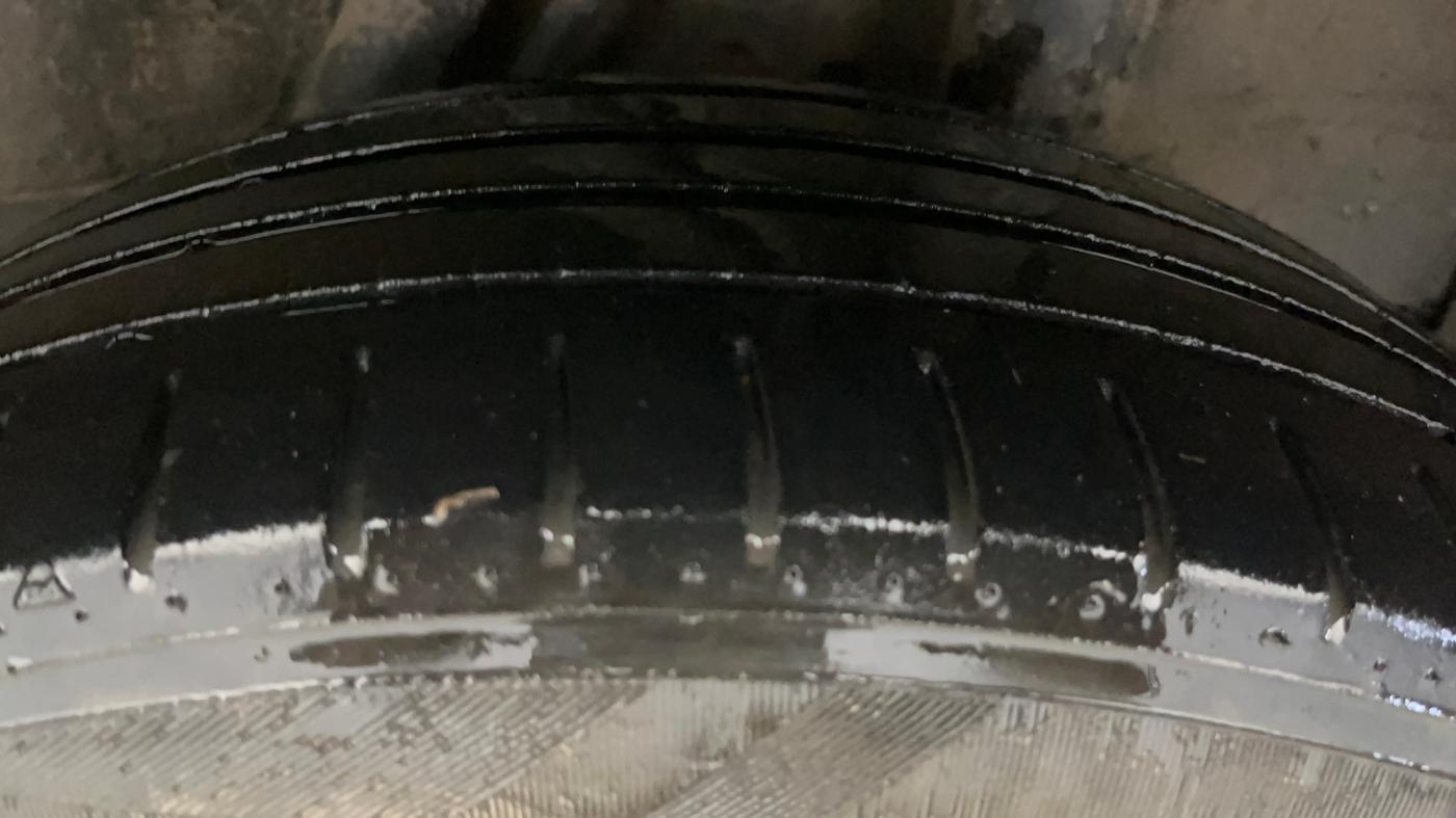 2021 Honda City 1.5L I-VTEC V CVT 5TH GEN, Petrol, Automatic, 1,04,909 km, Left Rear Tyre Tread