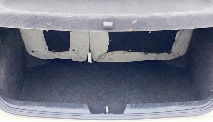 2012 Volkswagen Polo COMFORTLINE 1.2L PETROL, Petrol, Manual, 42,113 km, Boot Inside