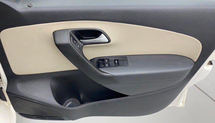 2012 Volkswagen Polo COMFORTLINE 1.2L PETROL, Petrol, Manual, 42,113 km, Driver Side Door Panels Control