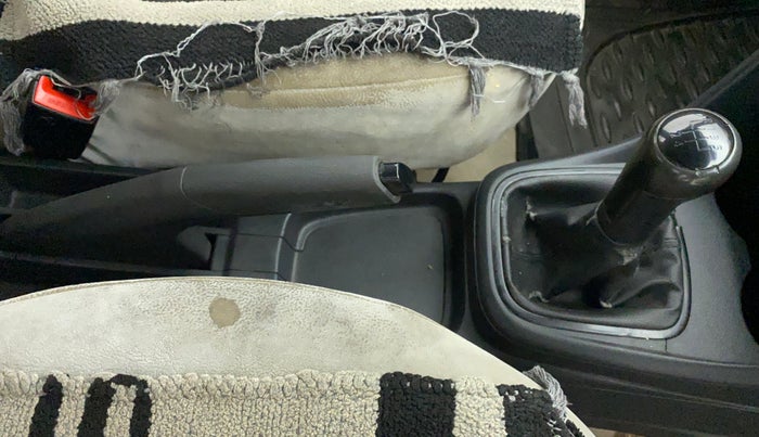 2012 Volkswagen Polo COMFORTLINE 1.2L PETROL, Petrol, Manual, 42,113 km, Gear Lever