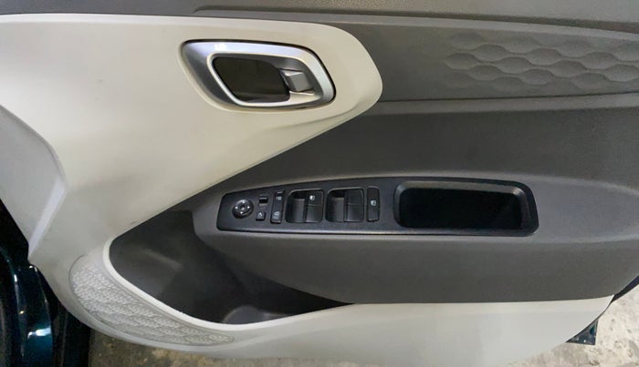 2020 Hyundai GRAND I10 NIOS SPORTZ 1.2 KAPPA VTVT, Petrol, Manual, 35,033 km, Driver Side Door Panels Control