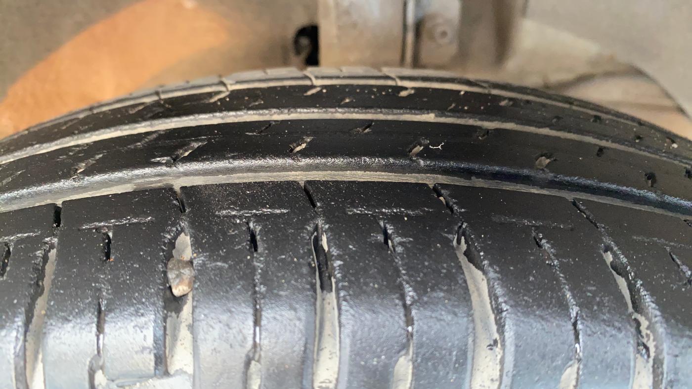 2019 Maruti Dzire VXI, Petrol, Manual, 85,316 km, Right Front Tyre Tread