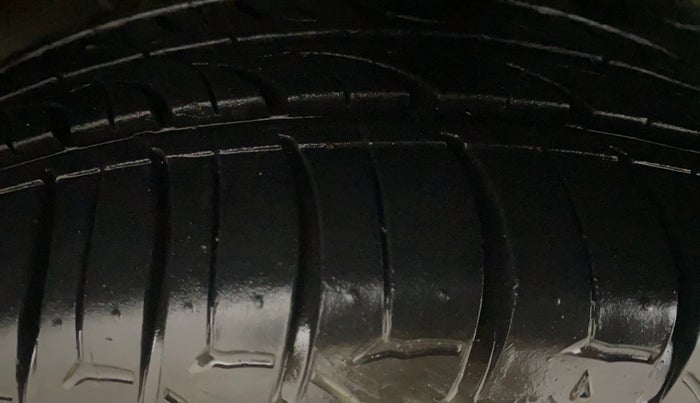 2022 Honda City 1.5L I-VTEC ZX CVT, Petrol, Automatic, 69,799 km, Right Rear Tyre Tread