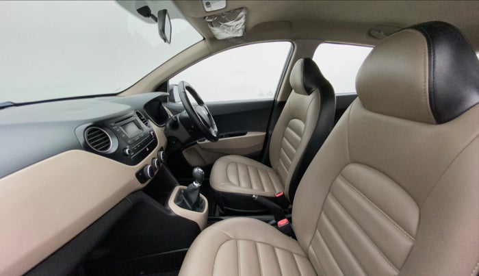 2014 Hyundai Grand i10 SPORTZ 1.2 KAPPA VTVT, Petrol, Manual, 67,990 km, Right Side Front Door Cabin