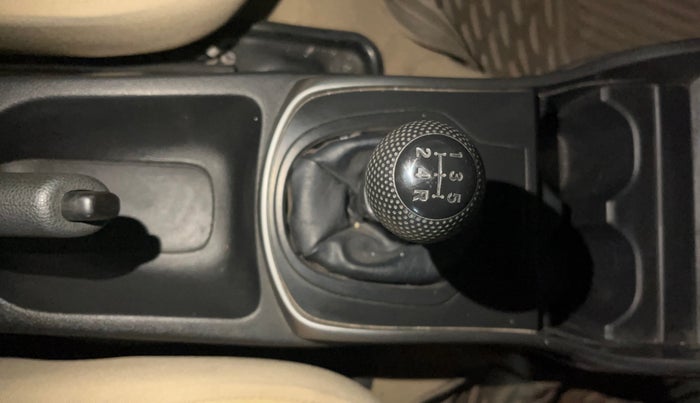 2014 Honda City 1.5L I-VTEC S MT, Petrol, Manual, 70,800 km, Gear Lever