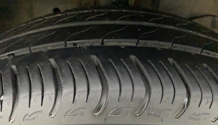2020 Honda Amaze 1.2L I-VTEC VX CVT, Petrol, Automatic, 14,553 km, Right Front Tyre Tread