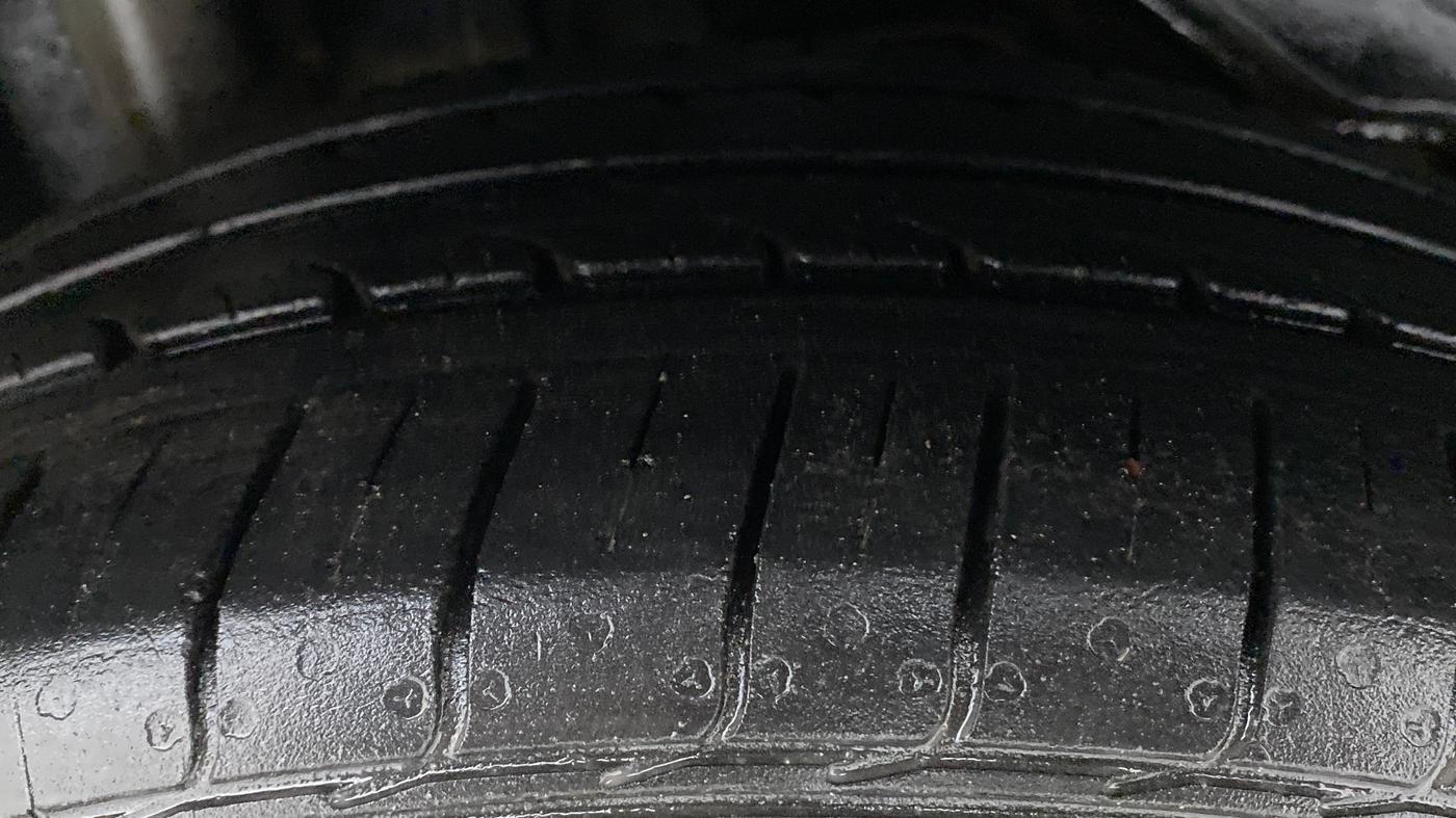 2019 Ford FREESTYLE TITANIUM 1.5 TDCI, Diesel, Manual, 20,046 km, Right Rear Tyre Tread
