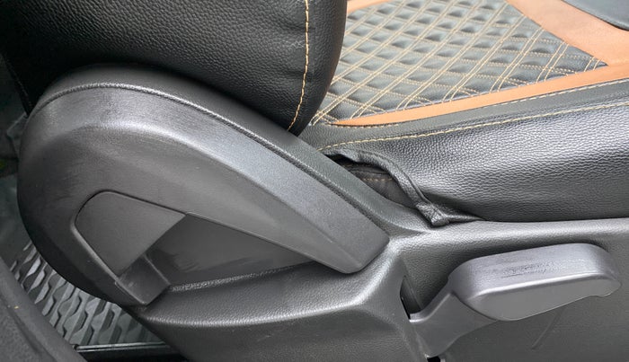 2019 Ford FREESTYLE TITANIUM 1.5 TDCI, Diesel, Manual, 20,046 km, Driver Side Adjustment Panel