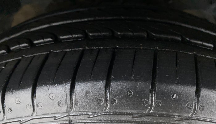 2019 Ford FREESTYLE TITANIUM 1.5 TDCI, Diesel, Manual, 20,046 km, Right Front Tyre Tread