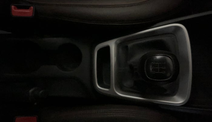 2021 Hyundai VENUE S 1.2, Petrol, Manual, 17,438 km, Gear Lever