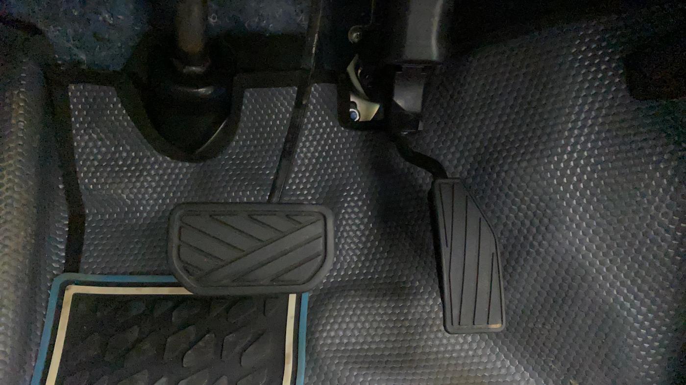 2021 Maruti New Wagon-R ZXI 1.2 AMT, Petrol, Automatic, 9,989 km, Pedals
