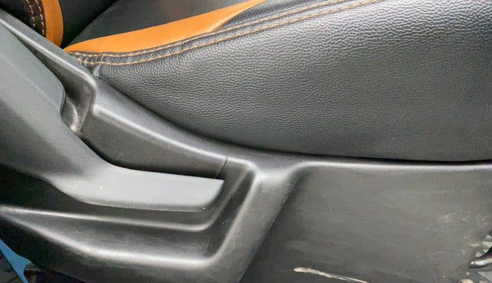 2021 Maruti New Wagon-R ZXI 1.2 AMT, Petrol, Automatic, 9,989 km, Driver Side Adjustment Panel