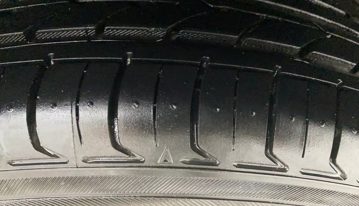 2018 Honda Jazz 1.2L I-VTEC V CVT, Petrol, Automatic, 99,313 km, Left Rear Tyre Tread