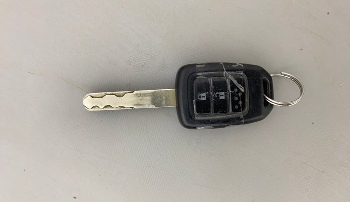 2018 Honda Jazz 1.2L I-VTEC V CVT, Petrol, Automatic, 99,313 km, Key Close Up