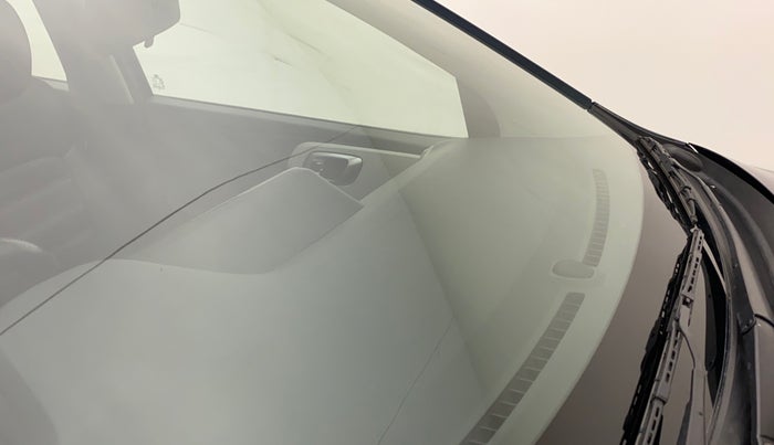 2020 Hyundai GRAND I10 NIOS SPORTZ AMT 1.2 KAPPA VTVT, Petrol, Automatic, 14,874 km, Front windshield - Minor spot on windshield