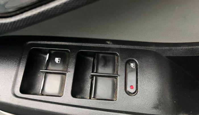 2020 Tata Tiago XZ PLUS PETROL, Petrol, Manual, 74,312 km, Driver Side Door Panels Control