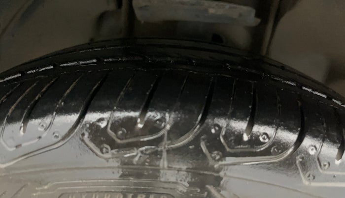 2020 Tata Tiago XZ PLUS PETROL, Petrol, Manual, 74,312 km, Right Front Tyre Tread