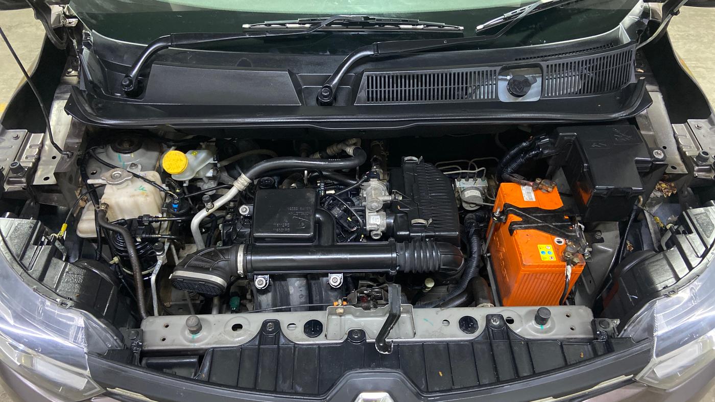 2022 Renault TRIBER RXZ, Petrol, Manual, 30,003 km, Engine View