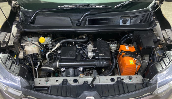 2022 Renault TRIBER RXZ, Petrol, Manual, 30,003 km, Engine View