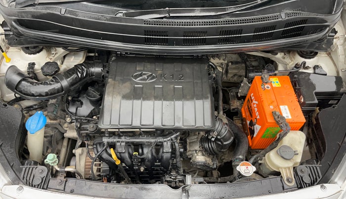 2014 Hyundai Xcent SX 1.2 (O), Petrol, Manual, 1,02,924 km, Engine View