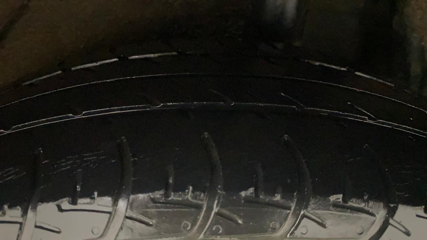 2018 Maruti Celerio X ZXI (O) AMT, Petrol, Automatic, 29,302 km, Left Rear Tyre Tread