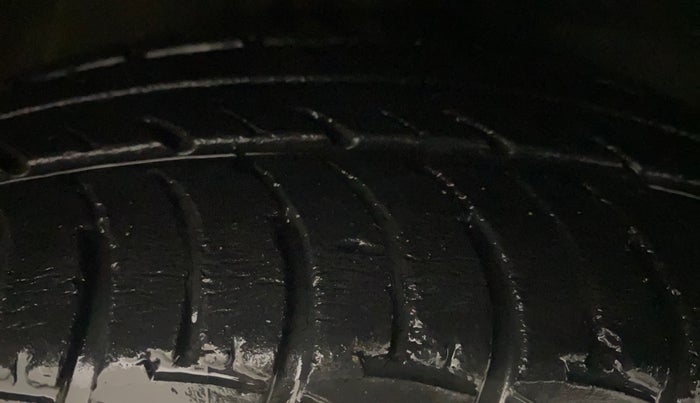 2018 Maruti Celerio X ZXI (O) AMT, Petrol, Automatic, 29,302 km, Right Front Tyre Tread