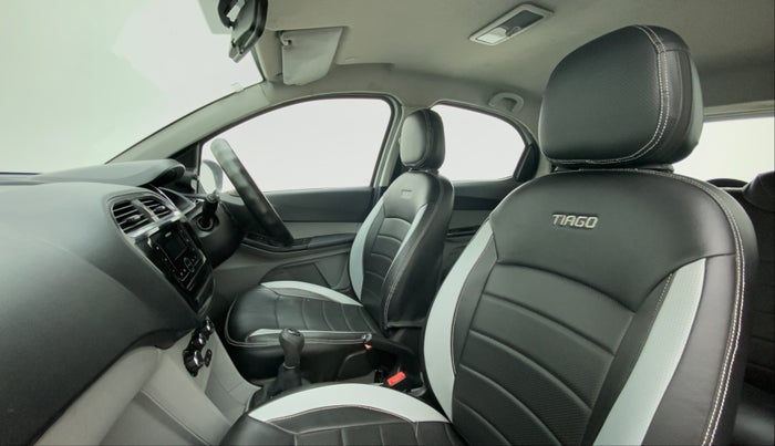 2020 Tata Tiago XT PETROL, Petrol, Manual, 62,875 km, Right Side Front Door Cabin