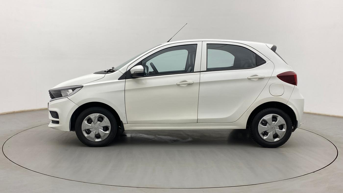 2020 Tata Tiago XT PETROL, Petrol, Manual, 62,875 km, Left Side