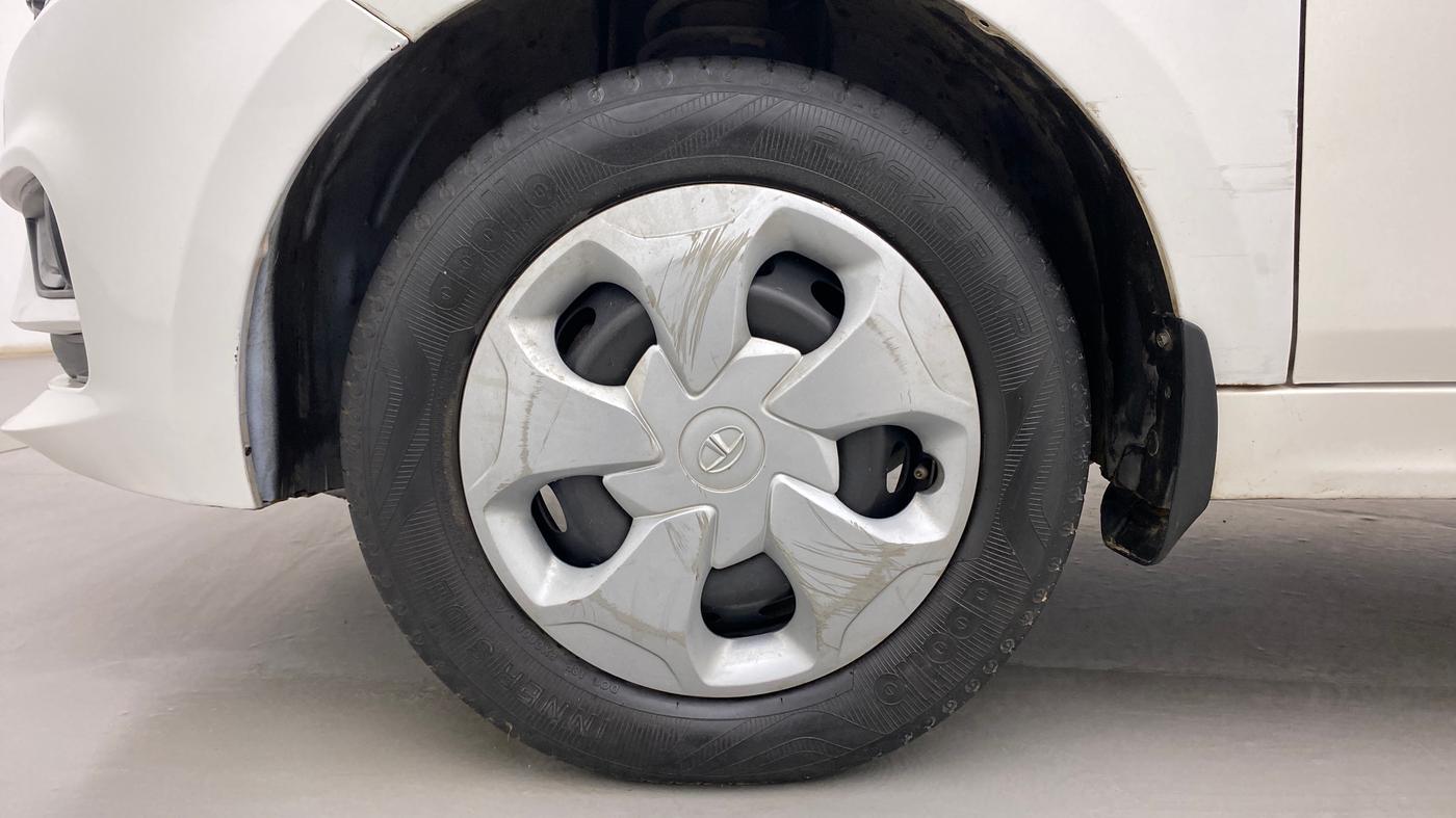2020 Tata Tiago XT PETROL, Petrol, Manual, 62,875 km, Left Front Wheel