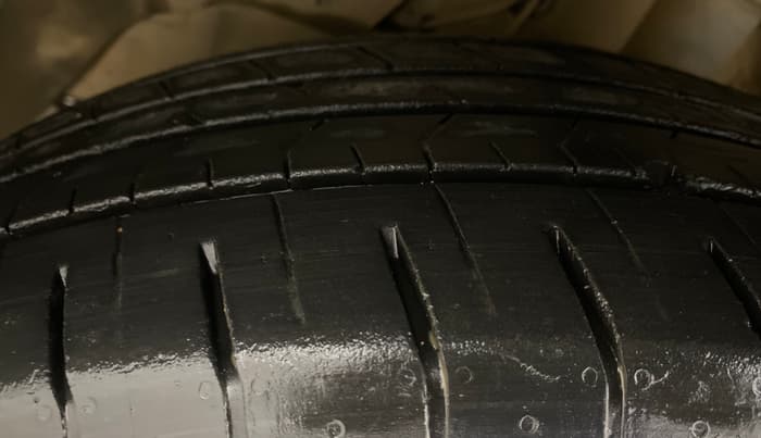 2020 MG HECTOR SHARP 2.0 DIESEL, Diesel, Manual, 1,17,192 km, Left Front Tyre Tread