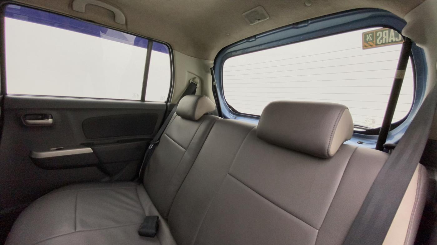 2010 Maruti Wagon R 1.0 VXI, Petrol, Manual, 68,231 km, Right Side Rear Door Cabin