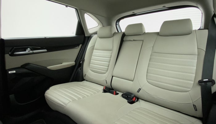 2019 KIA SELTOS GTX + AT PETROL, Petrol, Automatic, 32,661 km, Reclining Back Row Seats
